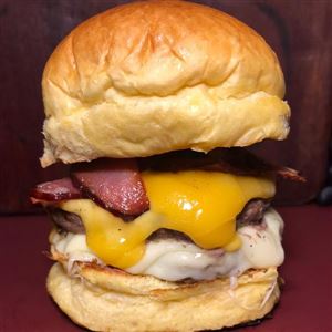 DOBLE BRASA CHEESE BACON