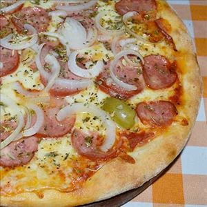 PIZZA CALABRESA