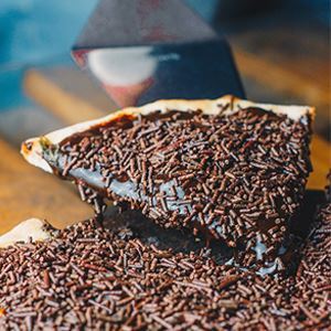 PIZZA DE BRIGADEIRO