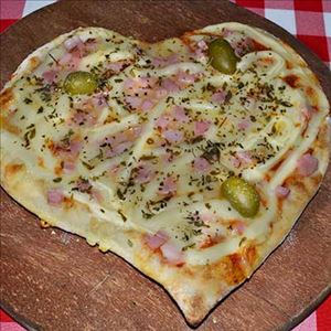 PIZZA KIDS FRANGO COM CATUPIRY