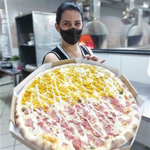PIZZA MC (16 FATIAS) COM BORDA + REFRI1,5L