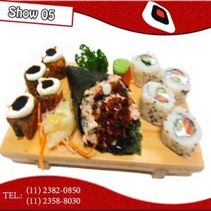 Nº5 combinado show (8 unidades + 1 temaki)