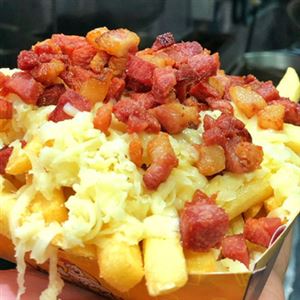 BATATA FRITA QUEIJO E BACON