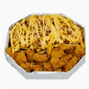 400G DE FRANGO + 500G DE BATATA COM CHEDDAR E BACON + REFRI 1,5L