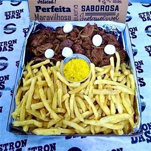 FILÉ COM FRITAS
