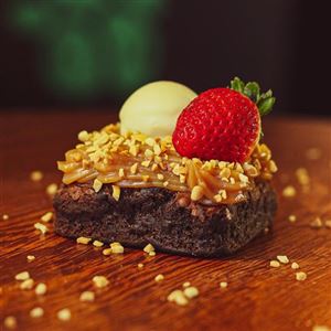 BROWNIE RECHEADO COM DOCE DE LEITE
