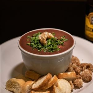 CALDO DE FEIJÃO COM CALABRESA E BACON