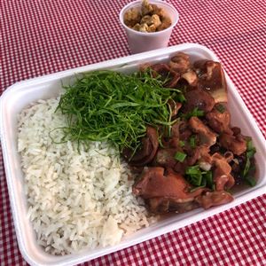 MARMITEX COM FEIJOADA