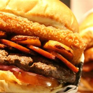 1 QUEIJUDO + 1 REFRIGERANTE LATA + BATATA 150G