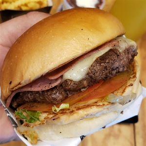 KIDS BURGER + BATATA 150G