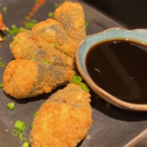 MINI TEMAKI HOT (FRITOS) - 4 UNIDADES