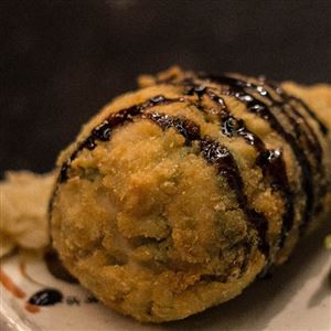 TEMAKI HOT SALMAO GRELHADO COM CREAM CHEESE
